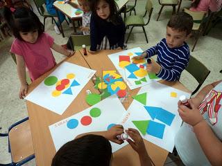 AHORA LES TOCA A LOS TRIÁNGULOS