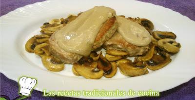 Atún fresco con salsa de champiñones