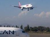 Chile anuncia reanudación vuelos Argentina