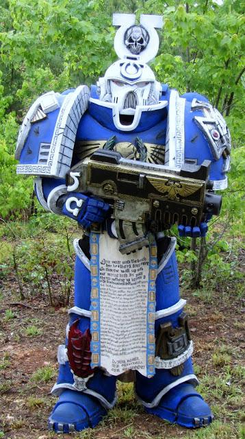 Cosplay Ultramarine de la 1ª Compañia