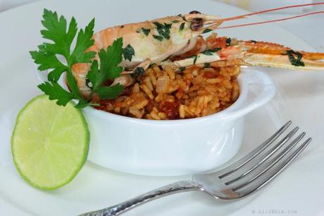 Cereales integrales con tomate y cigalas Tomato cereals with crayfish