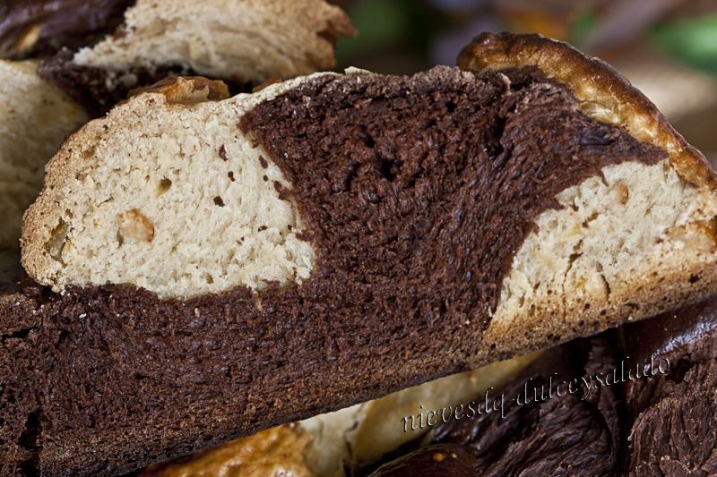 TRENZA DE PAN DE CUATRO CABOS Y DE DOS COLORES (CHOCOLATE Y CITRICOS CONFITADOS)