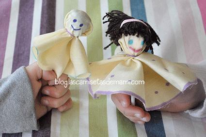 Una muñeca hecha con un chupa chups muñeca-chupa-chups