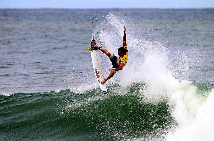 jordy smith wins Billabong Pro Rio 2013 ... photo Kirstin