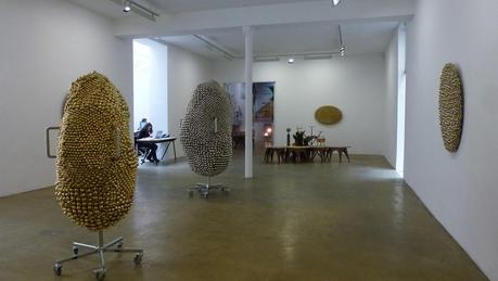 De galerías por París: Haegue Yang en Chantal Crousel y Allan MacCollum en mfc-michèle didier De galerías por París: Haegue Yang en Chantal Crousel y Allan MacCollum en mfc-michèle didier