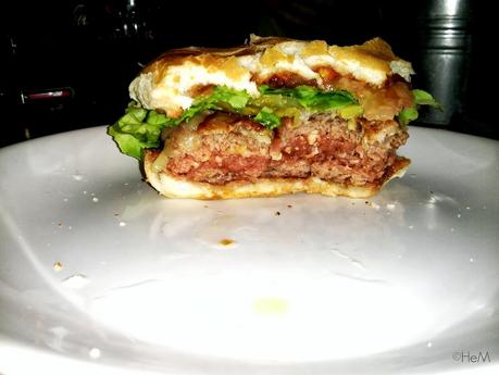 BUNS: la sencillez de una hamburguesa exquisita.