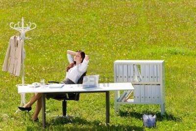 BAJALE A LA VELOCIDAD Y BENEFICIATE DE REDUCIR LA MARCHA