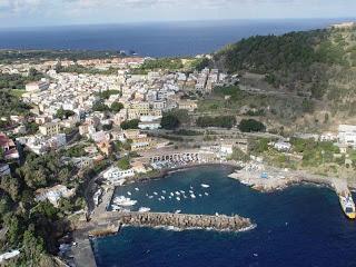 Ustica, la pequeña isla volcánica enfrente de Palermo