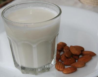 Leche de almendras