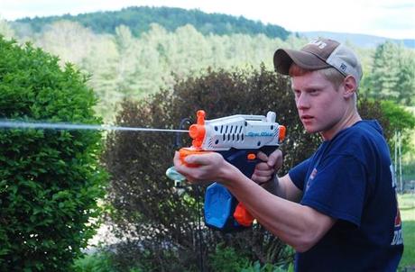 Por jugar a Killer,expulsado en EEUU