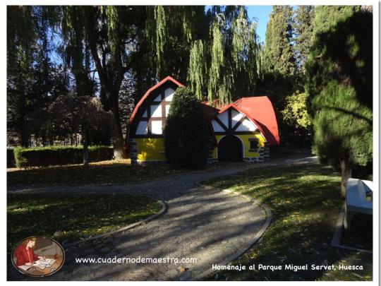 La casita de Blancanieves. Parque Miguel Servet. Huesca.