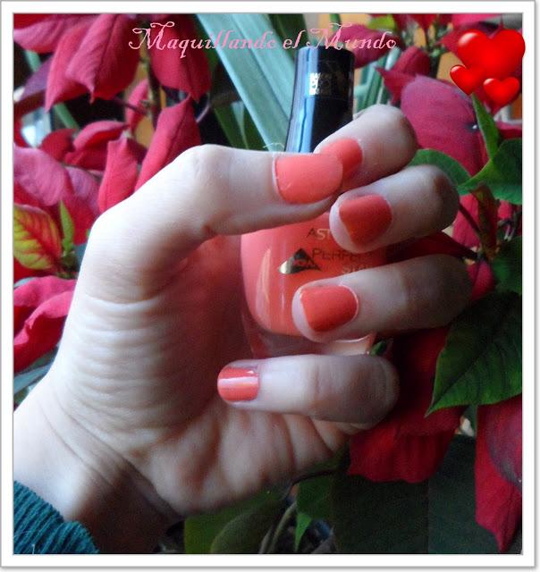 Manicura Naraja-Coral Astor Perfect Stay Gel Shine