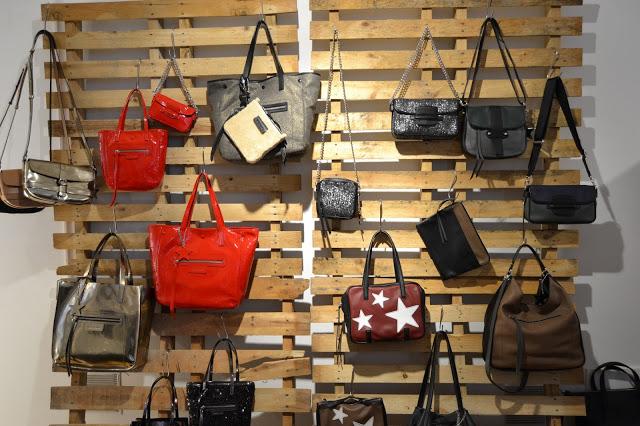 Leyre Valiente Showroom