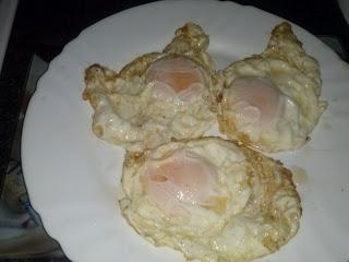 PATATAS REVOLCONAS CON HUEVOS FRITOS