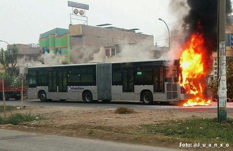 bus-metropolitanoincendiado
