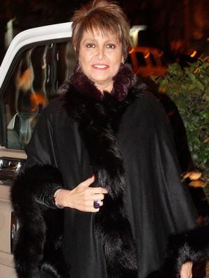 Daniela Romo expresa 