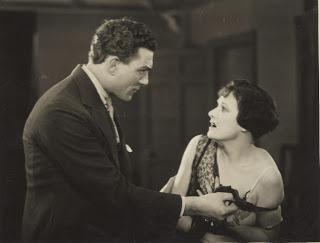 Bandas sonoras presenta The Ring, musicalizada por Calacas Jazz Band