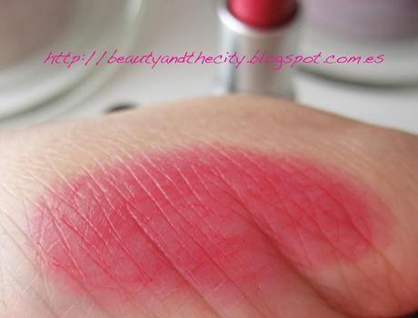 MAC Lustre Lipstick in Lustering