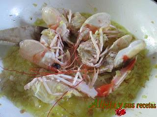 ESPAGUETIS NEGROS Y CIGALAS A LA PLANCHA