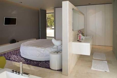 A-cero Projects ‘ALONE’ THE MOVIE – UN CORTO SOBRE UNA VIVIENDA DISEÑADA POR A-CERO