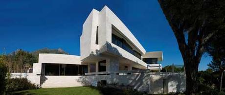 A-cero Projects ‘ALONE’ THE MOVIE – UN CORTO SOBRE UNA VIVIENDA DISEÑADA POR A-CERO