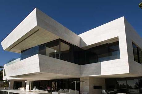 A-cero Projects ‘ALONE’ THE MOVIE – UN CORTO SOBRE UNA VIVIENDA DISEÑADA POR A-CERO