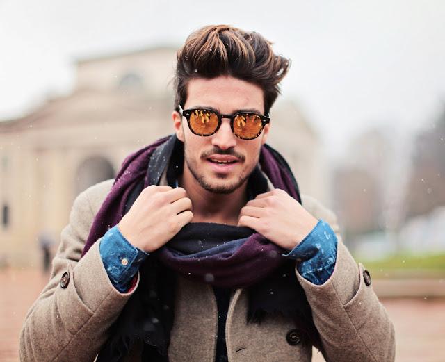 Gafas polarizadas y de madera