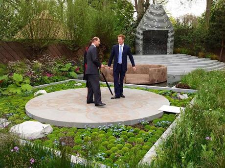 CHELSEA FLOWER SHOW 2013. Élite de la horticultura, la jardinería y el paisajismo real CHELSEA FLOWER SHOW 2013. Élite de la horticultura, la jardinería y el paisajismo real