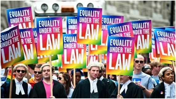 El Parlamento británico aprueba el Matrimonio Igualitario