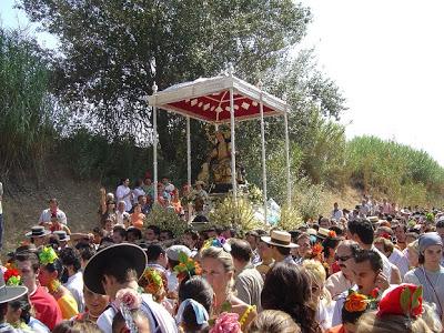 Reina, Pastora y Madre