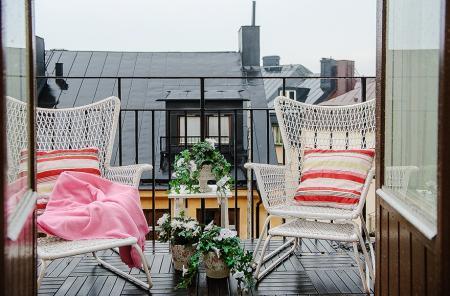 muebles en blanco interiores muebles de ikea inspiración salones interiores suecos decoración nórdica estilo nórdico escandinavo distribución diáfana decoración diseño interiores diáfano pisos decoración salones decoración femenina escandinva decoración en blanco y pasteles decoracion con plantas cocinas blancas ikea modernas blog decoración interiores nórdicos 