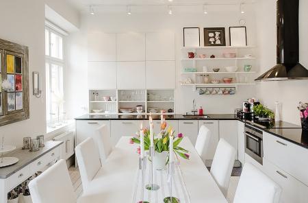 muebles en blanco interiores muebles de ikea inspiración salones interiores suecos decoración nórdica estilo nórdico escandinavo distribución diáfana decoración diseño interiores diáfano pisos decoración salones decoración femenina escandinva decoración en blanco y pasteles decoracion con plantas cocinas blancas ikea modernas blog decoración interiores nórdicos 