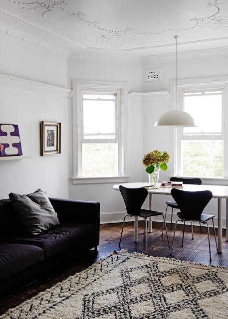 Llena de detalles étnicos