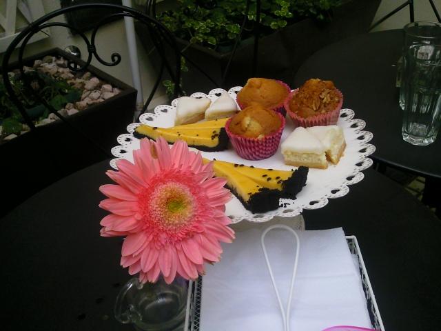 NUEVO LANZAMIENTO Y EVENTO AVON