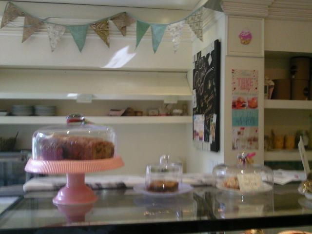 NUEVO LANZAMIENTO Y EVENTO AVON