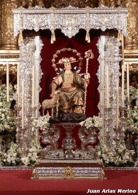 Galería de fotos del Triduo y Besamanos a la Divina Pastora