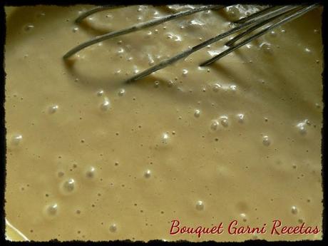 Torta de miel ucraniana (Para festejar los más de 100 amigos del blog y los más de 200 seguidores en Google+) y... ¡Nuevo premio! Torta de miel ucraniana (Para festejar los más de 100 amigos del blog y los más de 200 seguidores en Google+) y... ¡Nuevo premio!