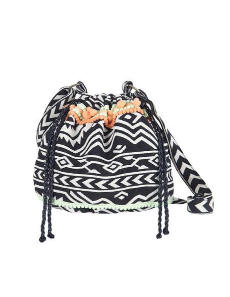 BOLSOS tipo Mochila y Saco\ tendencia