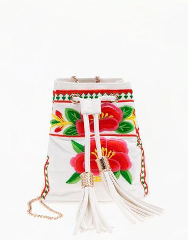 BOLSOS tipo Mochila y Saco\ tendencia