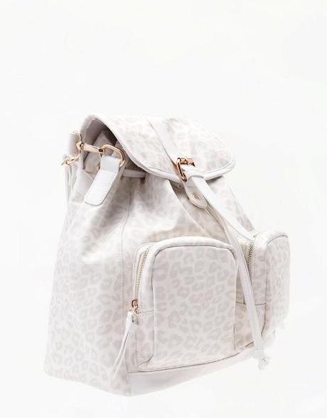 BOLSOS tipo Mochila y Saco\ tendencia