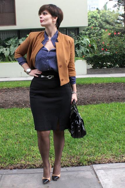 Mis Looks - Chaqueta Camel & Polka Dots