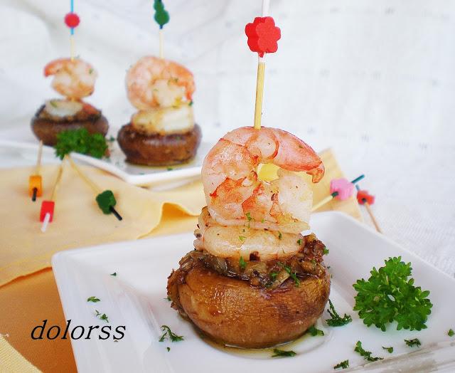 Brochetas de champiñones y gambas, receta de Astrid