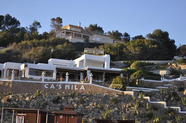 POSTALES DESDE IBIZA: PUESTA DE SOL Y CENA EN CALA TARIDA