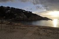 POSTALES DESDE IBIZA: PUESTA DE SOL Y CENA EN CALA TARIDA