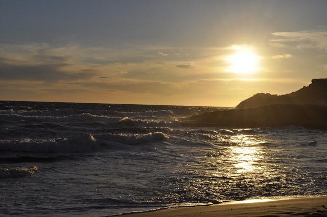 POSTALES DESDE IBIZA: PUESTA DE SOL Y CENA EN CALA TARIDA