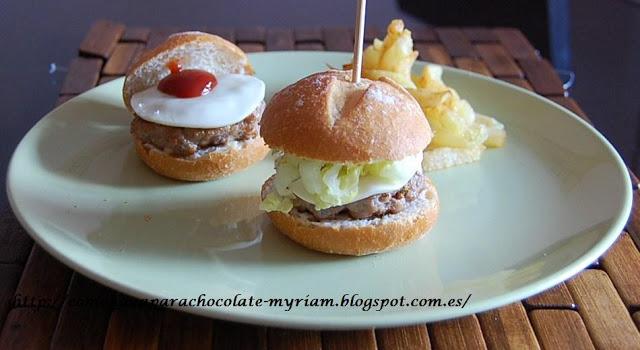 MINI HAMBURGUESAS DE TERNERA Y BEICON.