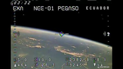 Un satélite ecuatoriano choca contra los restos de un cohete ruso