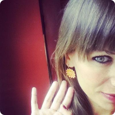 FLOWER EARRING