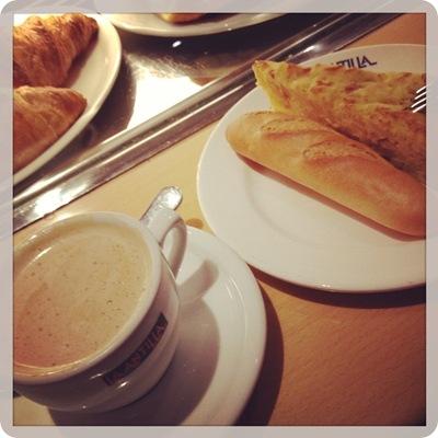 UN BUEN DESAYUNO