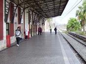 Detenido patear lanzar tren menor magrebí motivos racistas